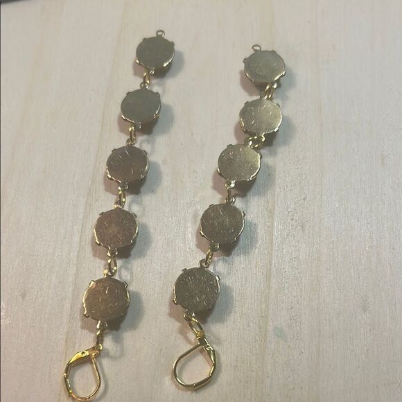 Elegant Gold and Amber Drop Earrings - Picture 4 of 5